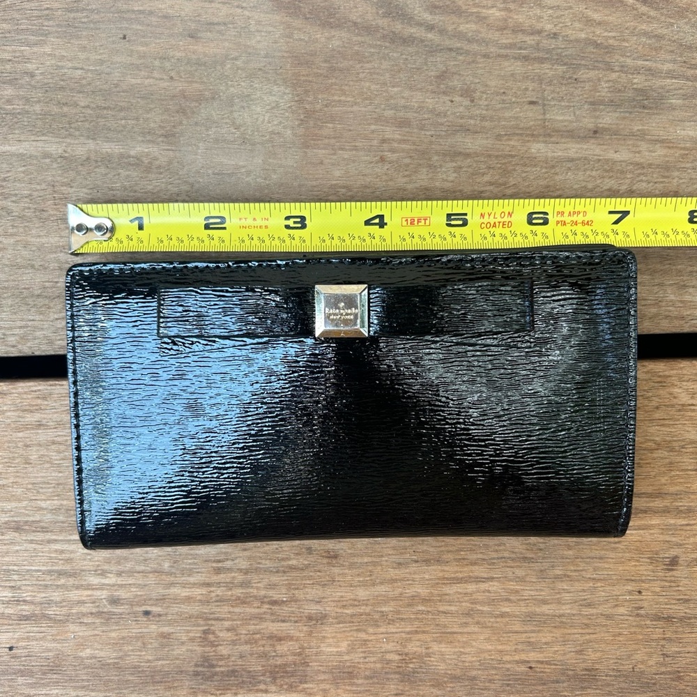 Kate Spade New York Stacy Bow Montford Park Wallet Billfold Black Leather - Picture 14 of 16